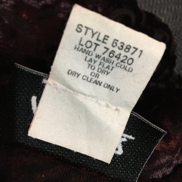 Ilyza Burn out velvet dark plum top Vtg Y2K - Picture 10 of 10